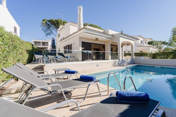 Villa Millie - 4 Bedroom Villa in Vilamoura