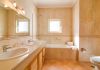 Villa Bianca large bathroom