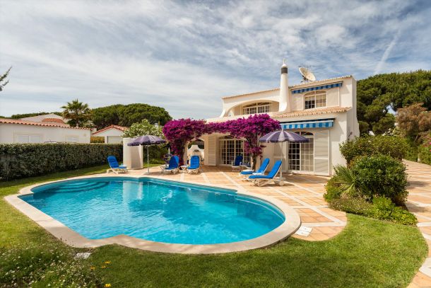 Villa Eduarda - 3 Bedroom Villa in Vale do Lobo