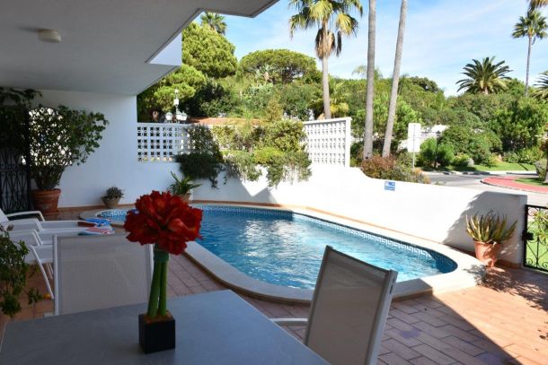 Villa Penny - 2 Bedroom Villa in Vale do Lobo