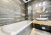 Full bathroom at Villa Begonia