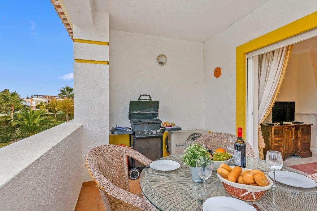 Apartment Laranja - 2 Bedroom Apartment in Vilamoura