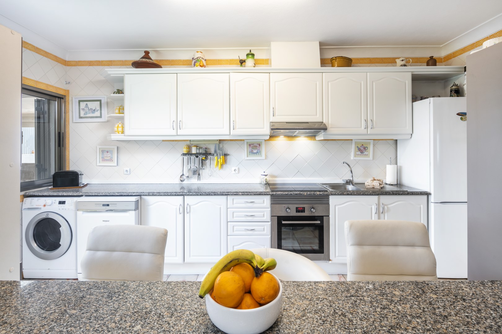 3 Bedroom villa with private pool in Olhos D'Agua, Albufeira