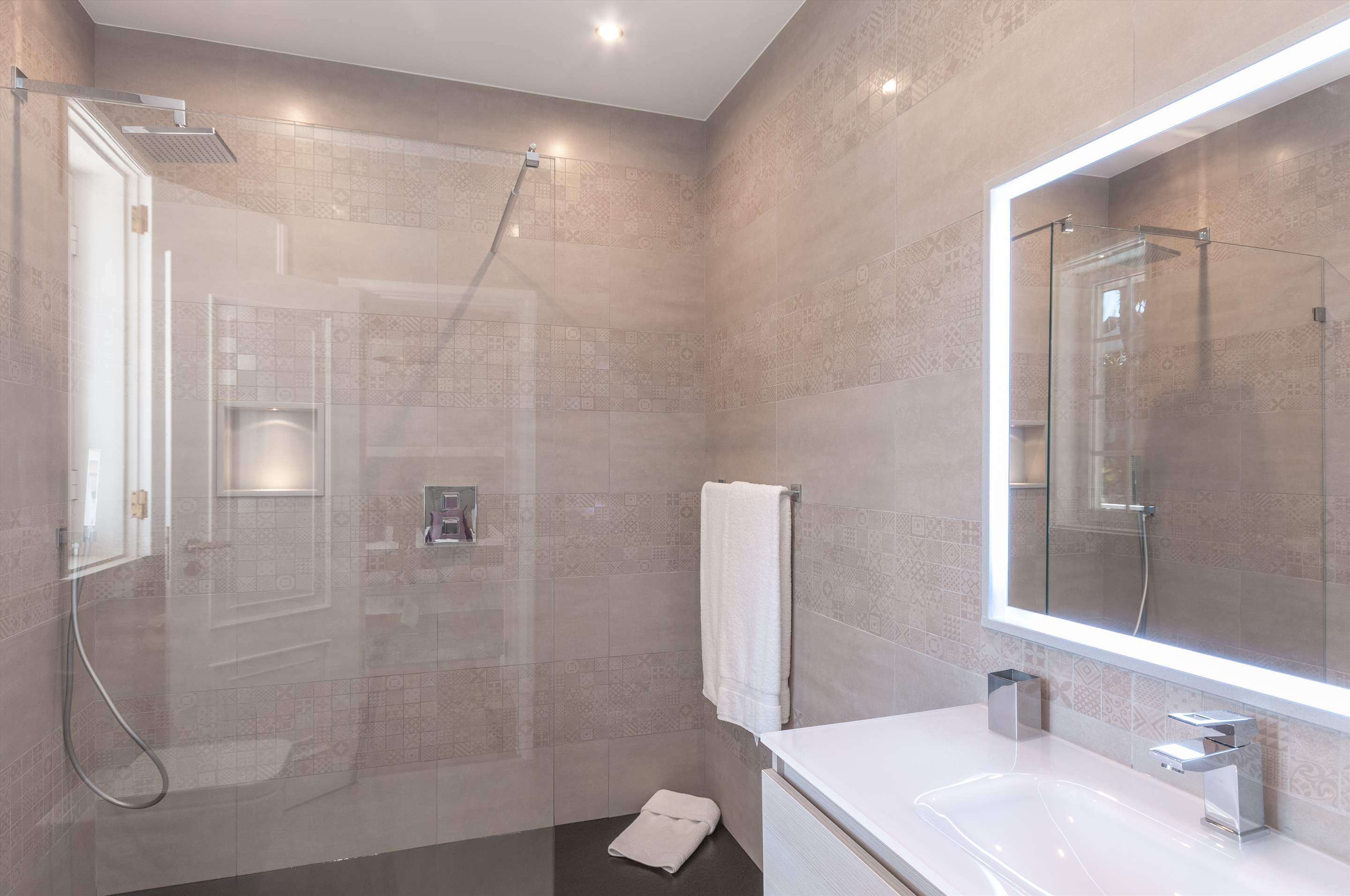 Villa Lurdes - 4 Bedroom Villa in Quinta do Lago