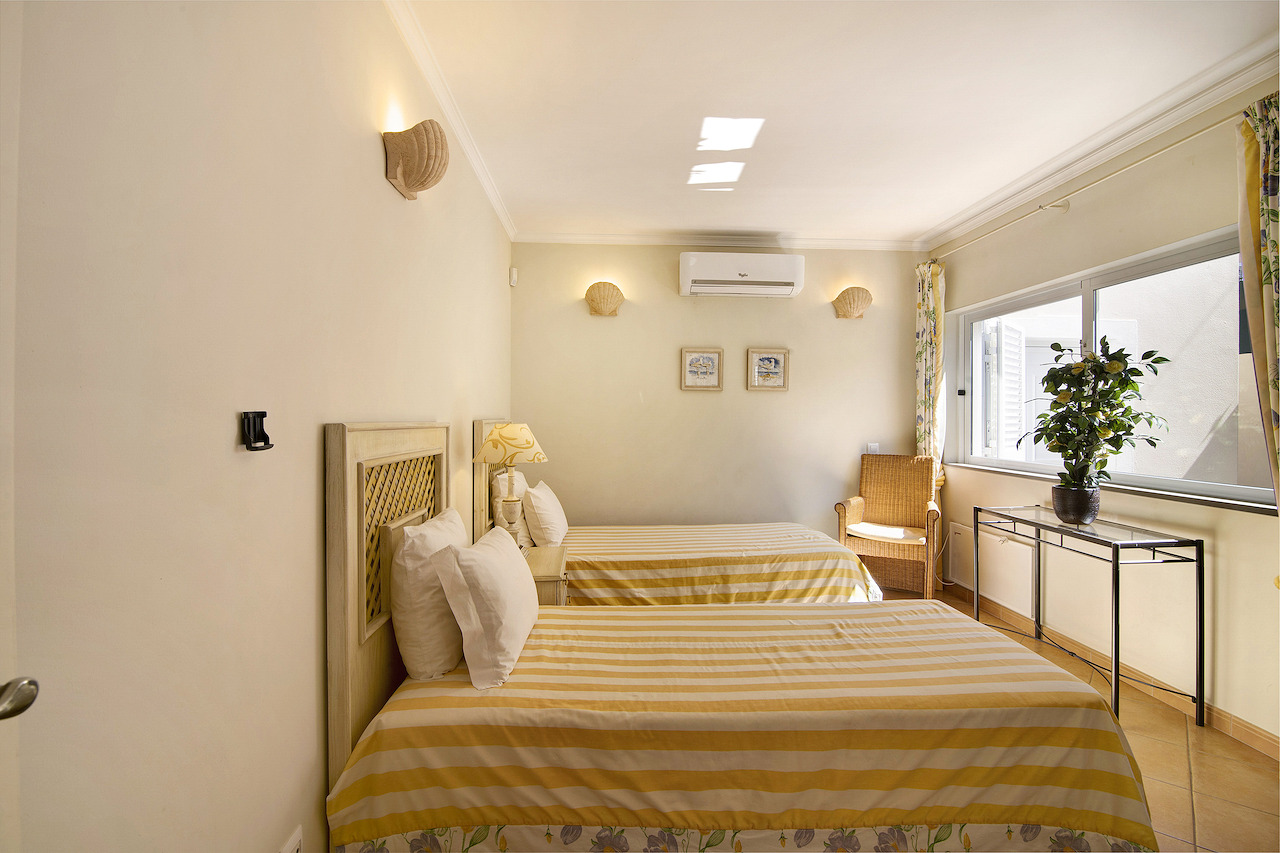 Villa Quintus Court - 5 Bedroom Villa