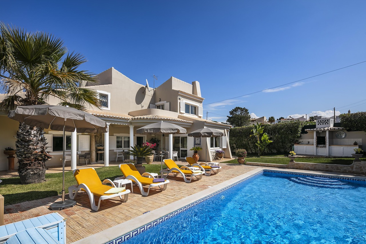 Villa Quintus Court - 5 Bedroom Villa