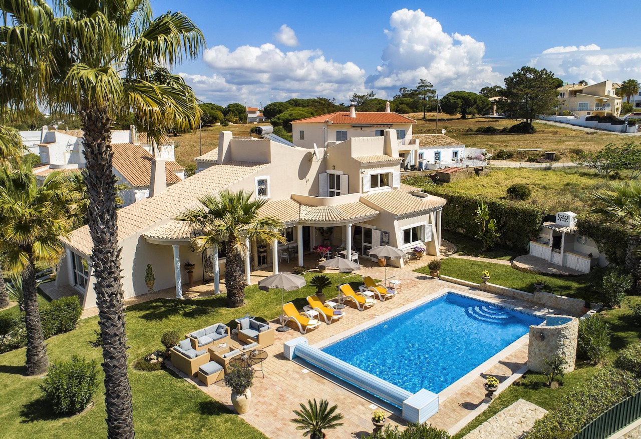 Villa Quintus Court - 5 Bedroom Villa