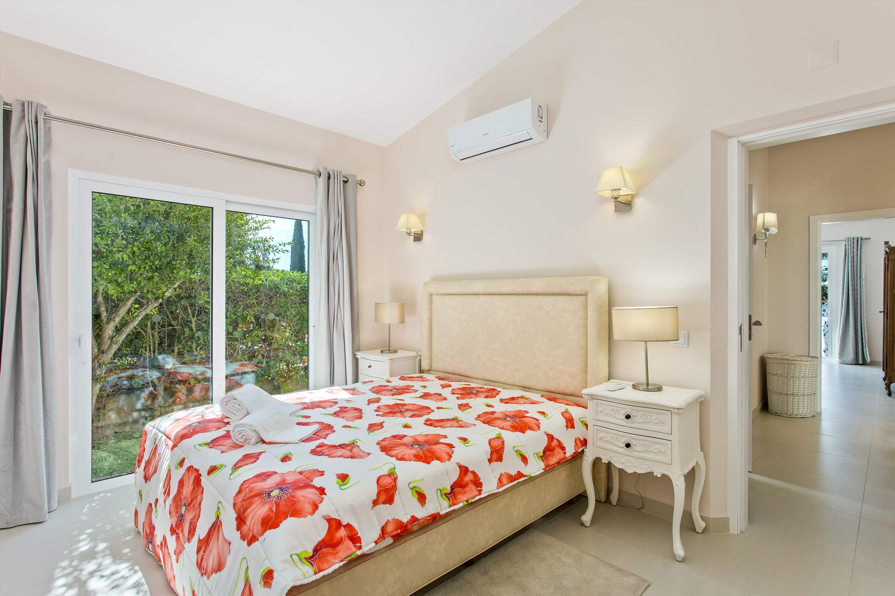 Villa Sarah - 4 Bedroom Villa in Vilamoura