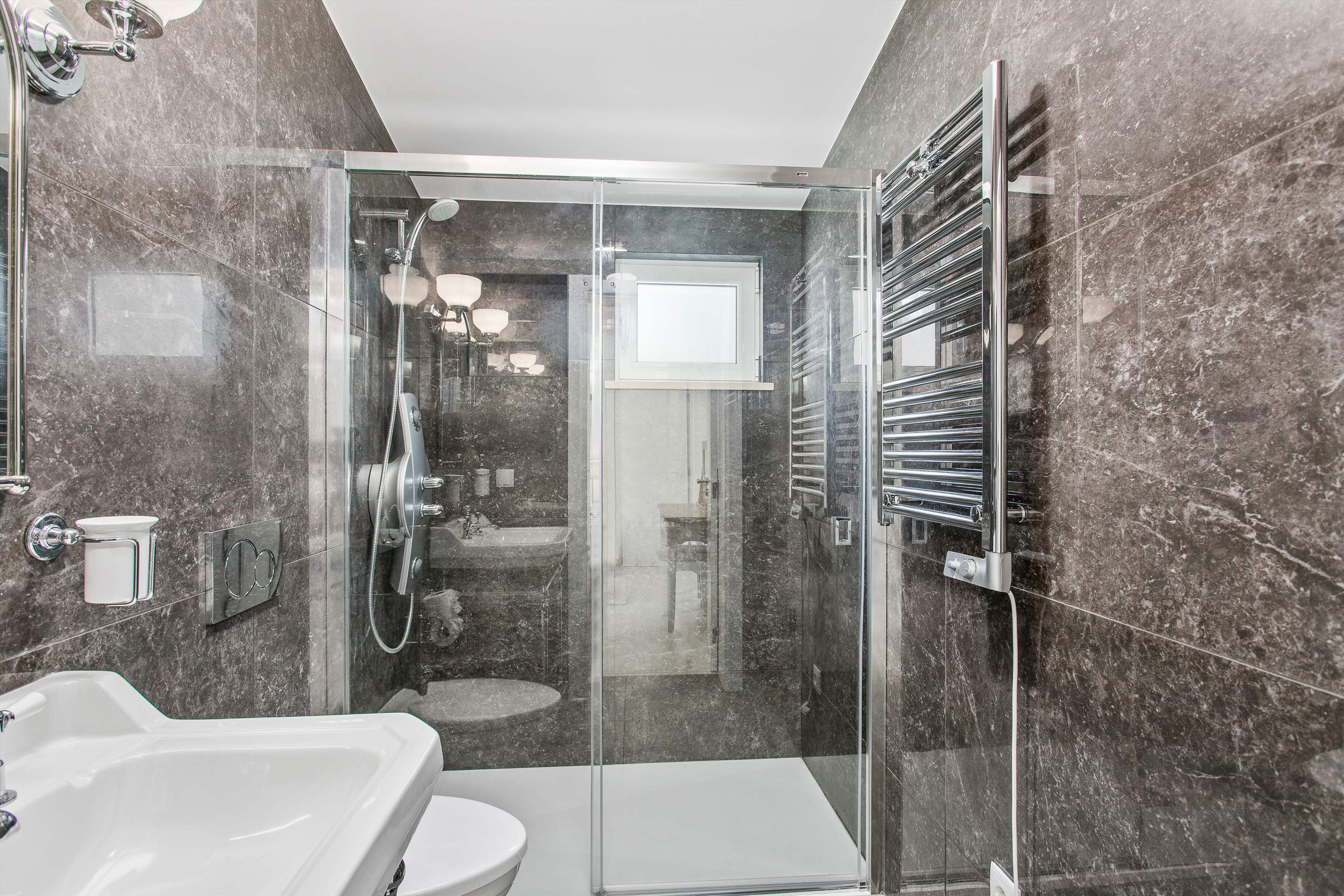 Villa Sarah - 4 Bedroom Villa in Vilamoura