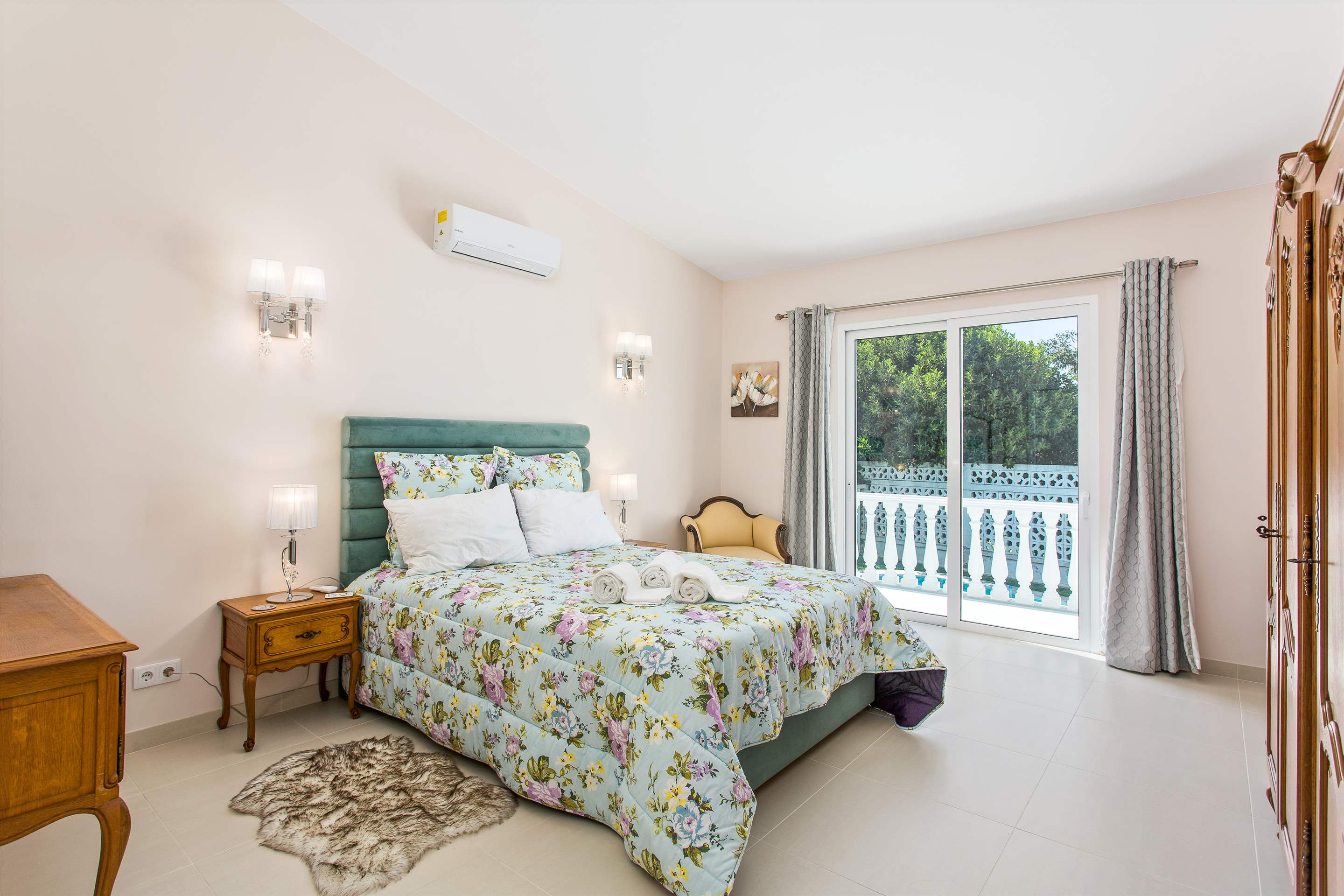 Villa Sarah - 4 Bedroom Villa in Vilamoura