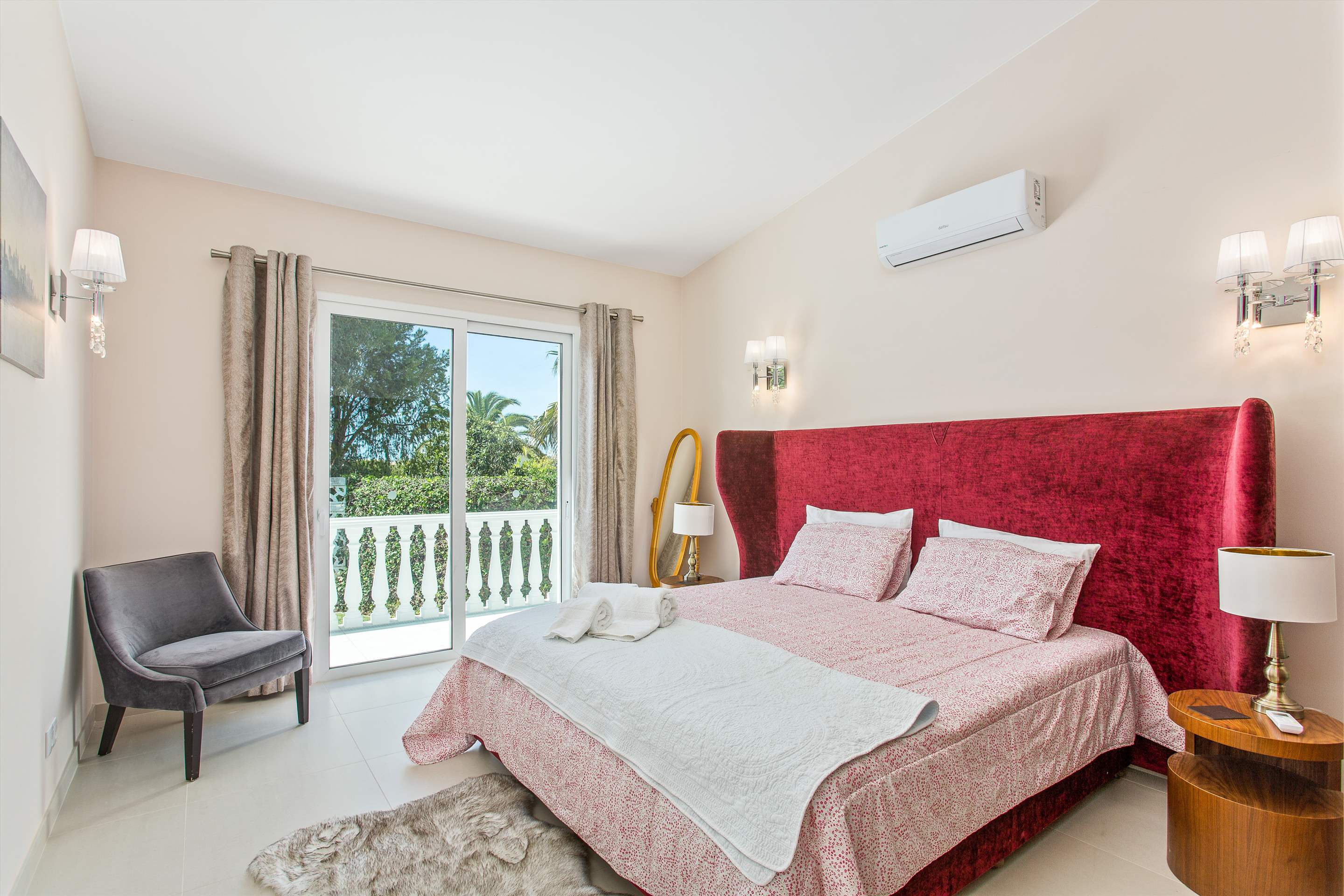 Villa Sarah - 4 Bedroom Villa in Vilamoura