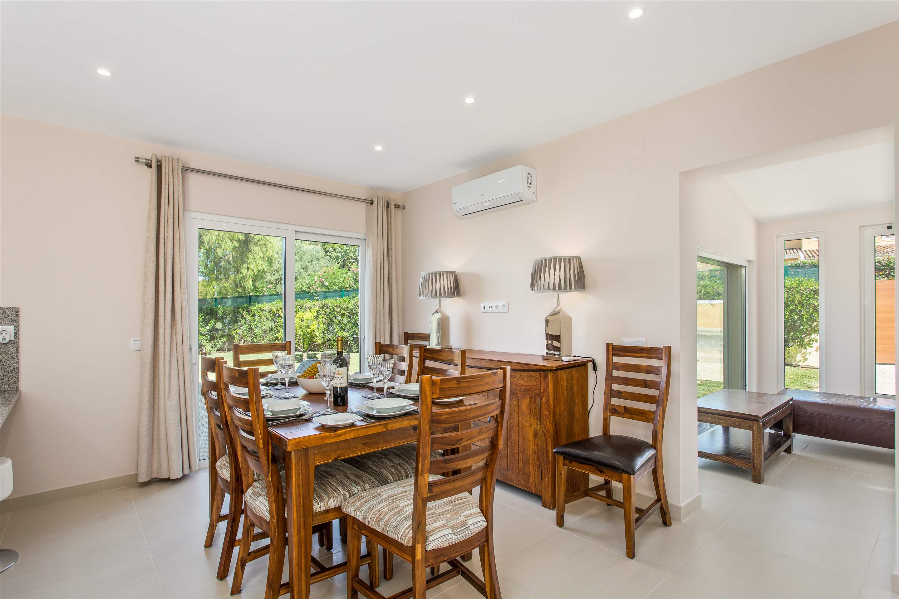 Villa Sarah - 4 Bedroom Villa in Vilamoura