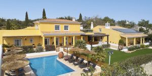 Villa Favour - 8 Bedroom Villa in Boliqueime