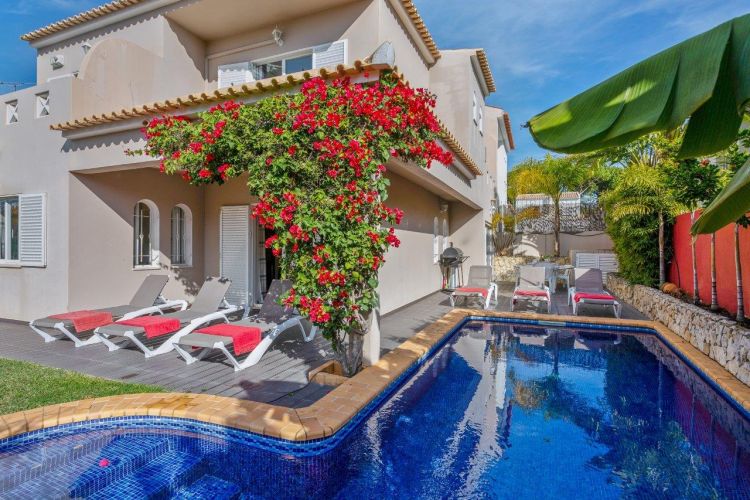 Villa Maya - 3 Bedroom Villa in Vilamoura