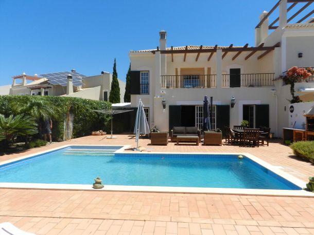 Villa Shana - 3 Bedroom Villa in Vilamoura