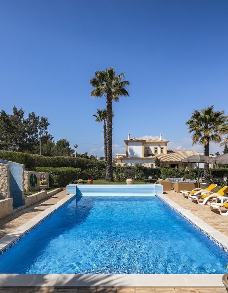 Villa Quintus Court - 5 Bedroom Villa