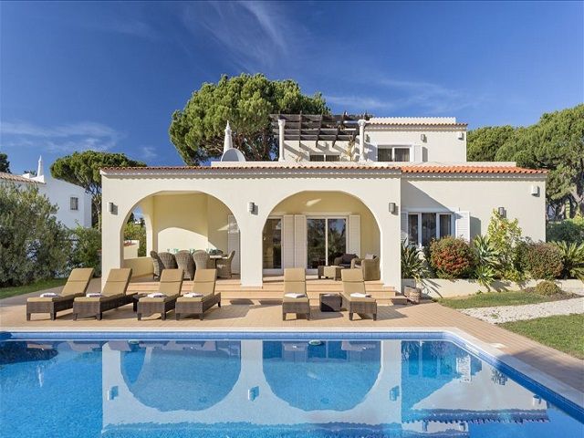 Villa Cristalle - 5 Bedroom Villa in Vilamoura
