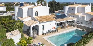 Villa Lily - 3 Bedroom Villa in Olhos D'Agua, Albufeira