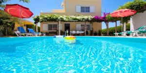 Villa Bonita - 5 Bedroom Villa in Praia da Gale