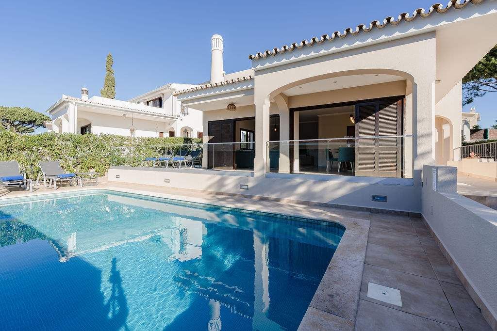 Villa Millie - 4 Bedroom Villa in Vilamoura
