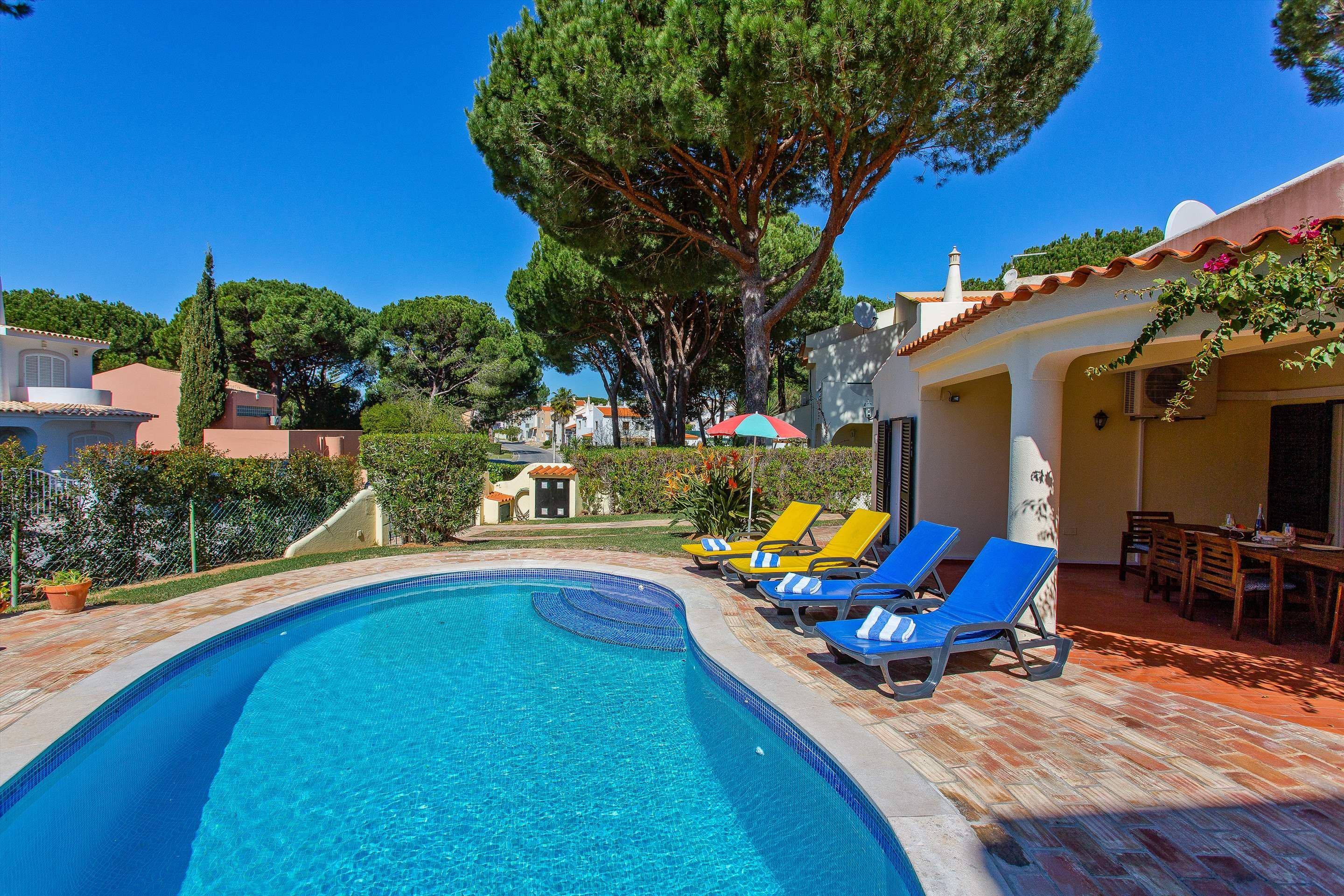 Villa Monica - 2 Bedroom Villa in Vilamoura