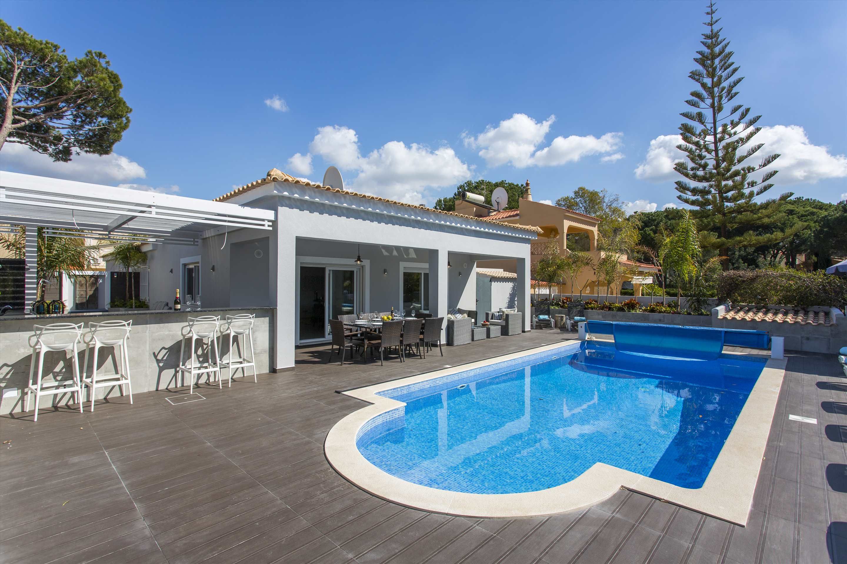 Villa Rene - 4 Bedroom Villa in Vilamoura