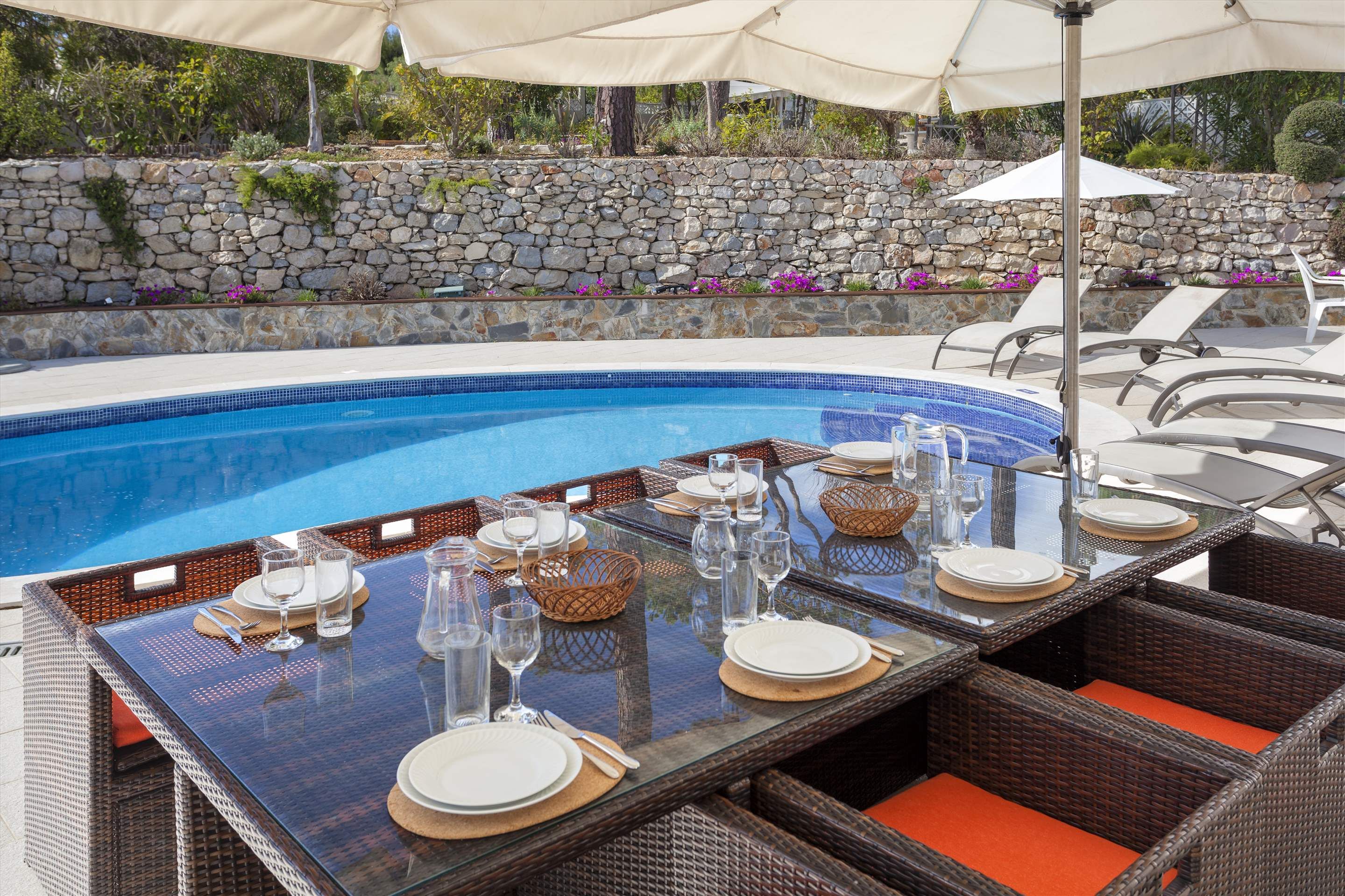 Villa Safira - 4 Bedroom Villa in Quinta do Lago.