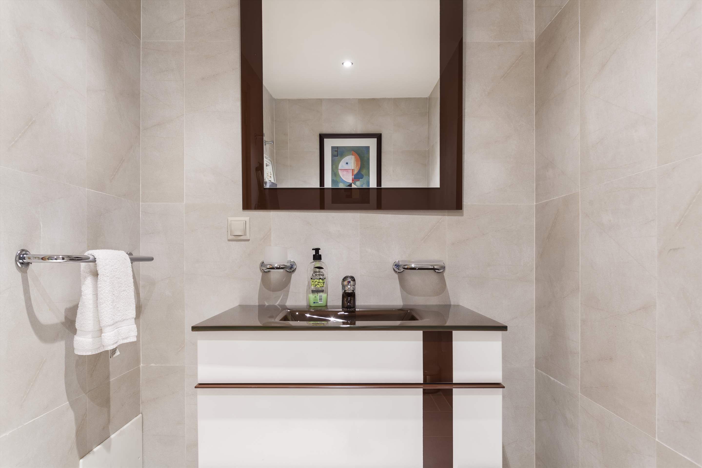 Villa Safira - 4 Bedroom Villa in Quinta do Lago.