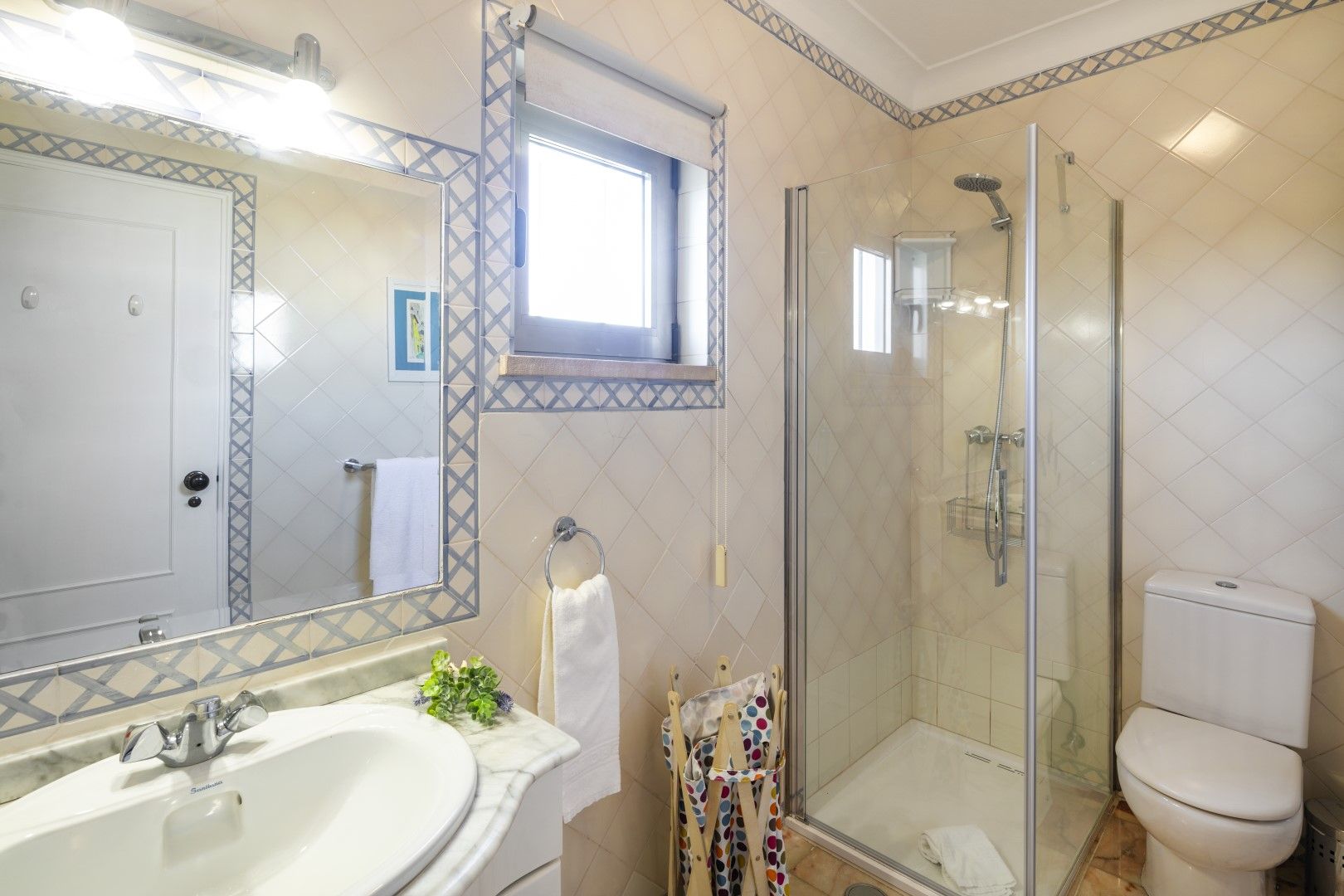 Villa Lily - 3 Bedroom Villa in Olhos D'Agua, Albufeira