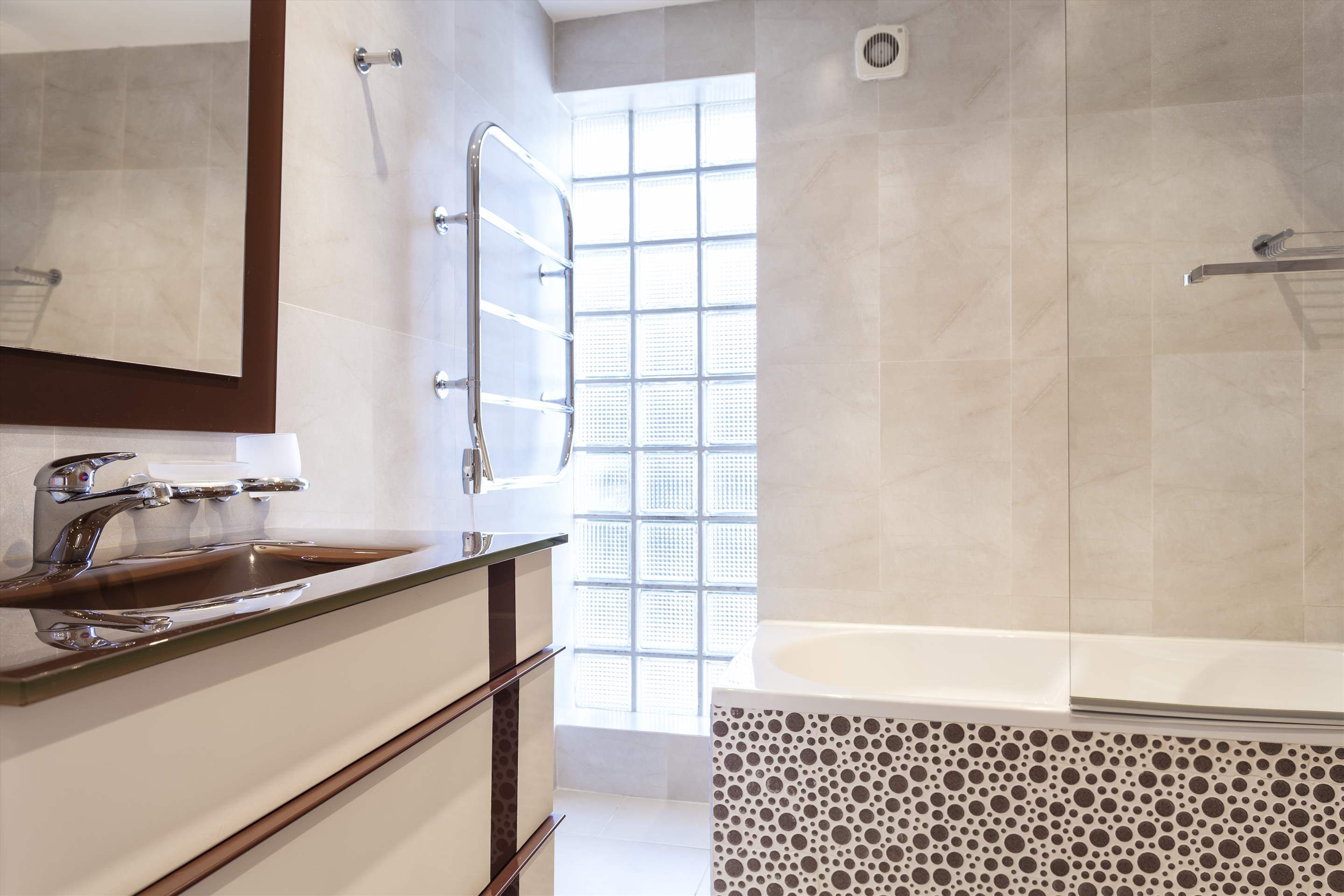 Villa Safira - 4 Bedroom Villa in Quinta do Lago.